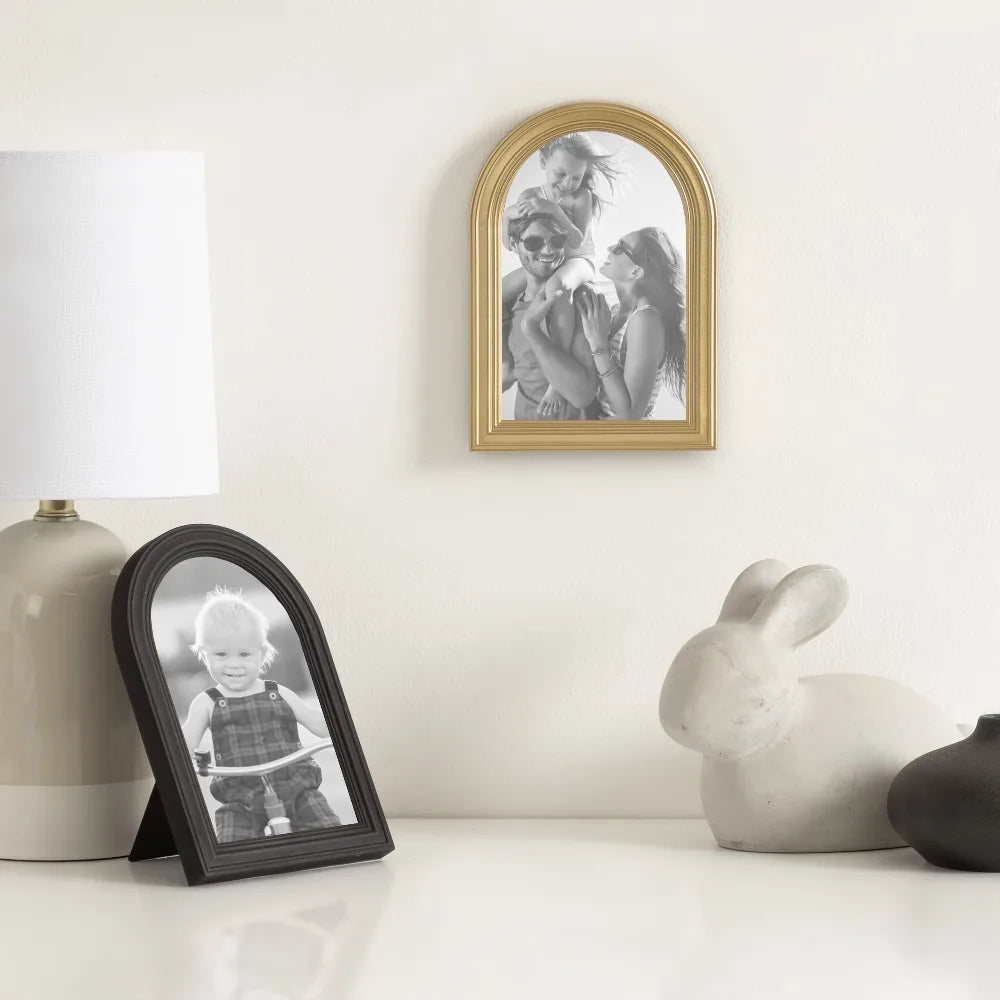 Modern Elegant Arch Gold Metal Picture Frame Tabletop Ornament for Home Decor