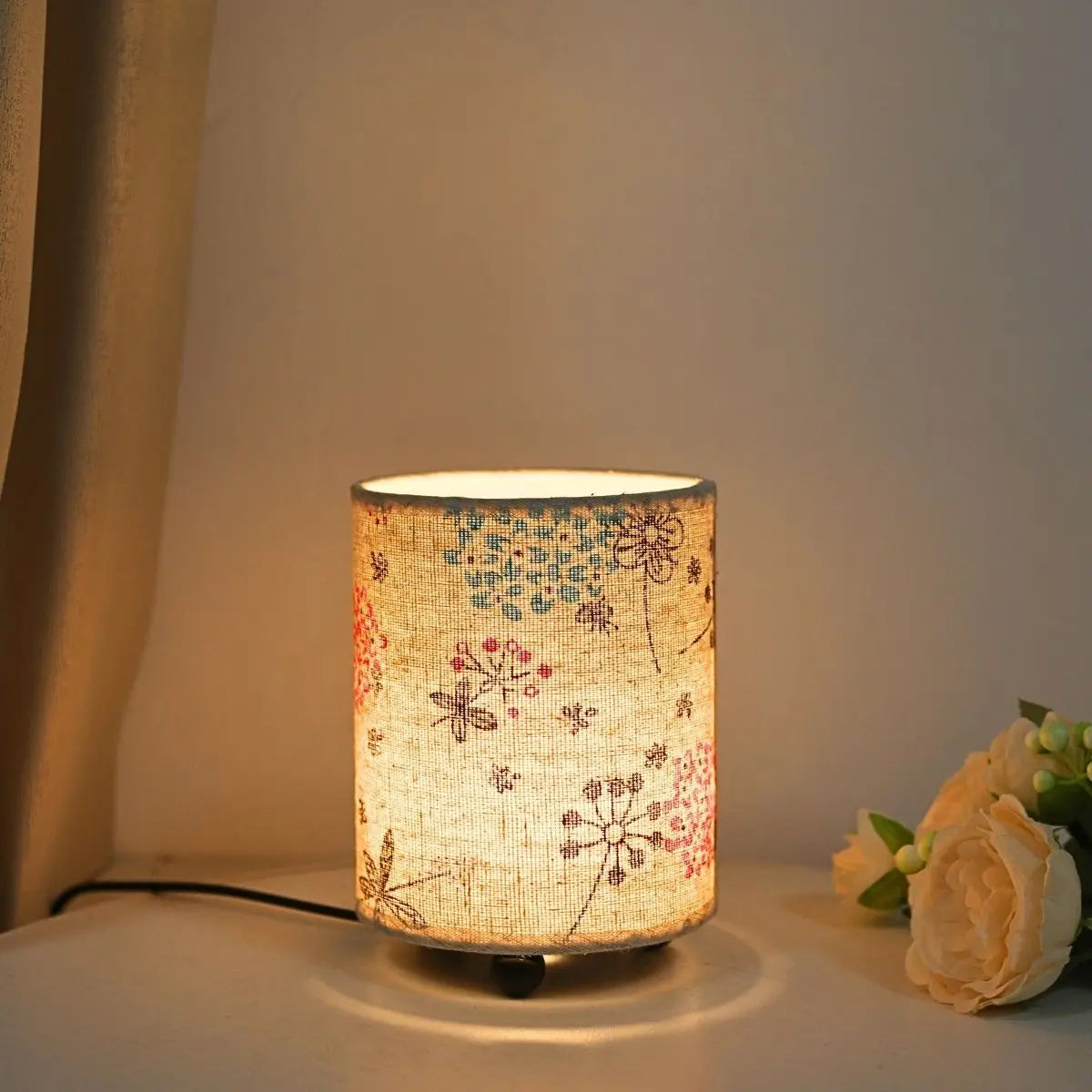 Modern Printed Fabric USB Desk Lamp Warm White for Bedroom