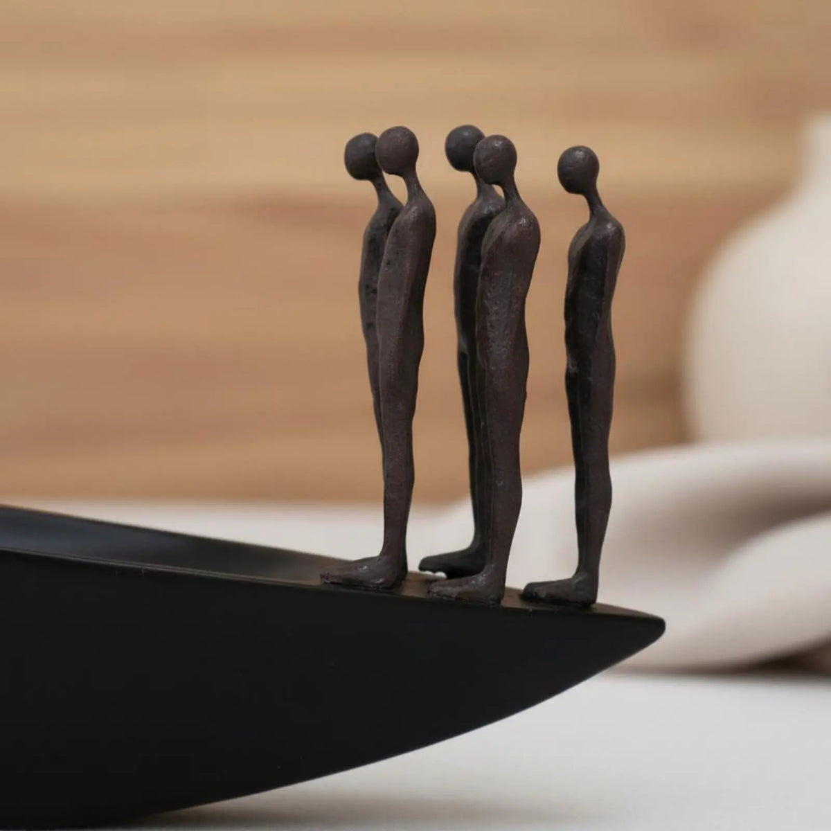 Modern Resin Sailboat Boatman Sculpture Tabletop Ornament for Home Decor