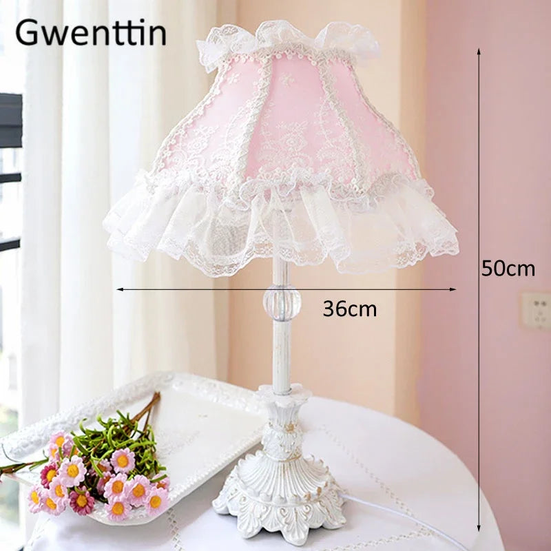 Nordic Ins Pink Table Lamp Lace Fabric LED Stand Desk Light Fixtures for Bedroom Bedside Princess Home Decor Luminaire E27