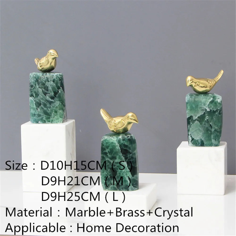 Modern Luxury Crystal Conch Desktop Ornament for Living Room Decor