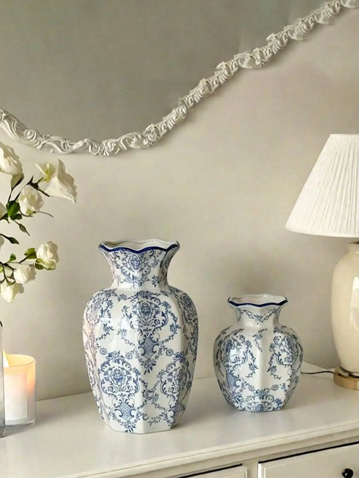 Vintage Chinese Porcelain Flower Vase Tabletop Ornament for Home Decor