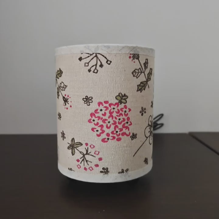 Modern Printed Fabric USB Desk Lamp Warm White for Bedroom